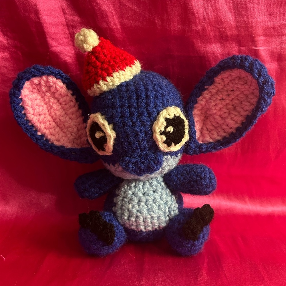 Handmade Crochet Christmas Stitch Plush🎄